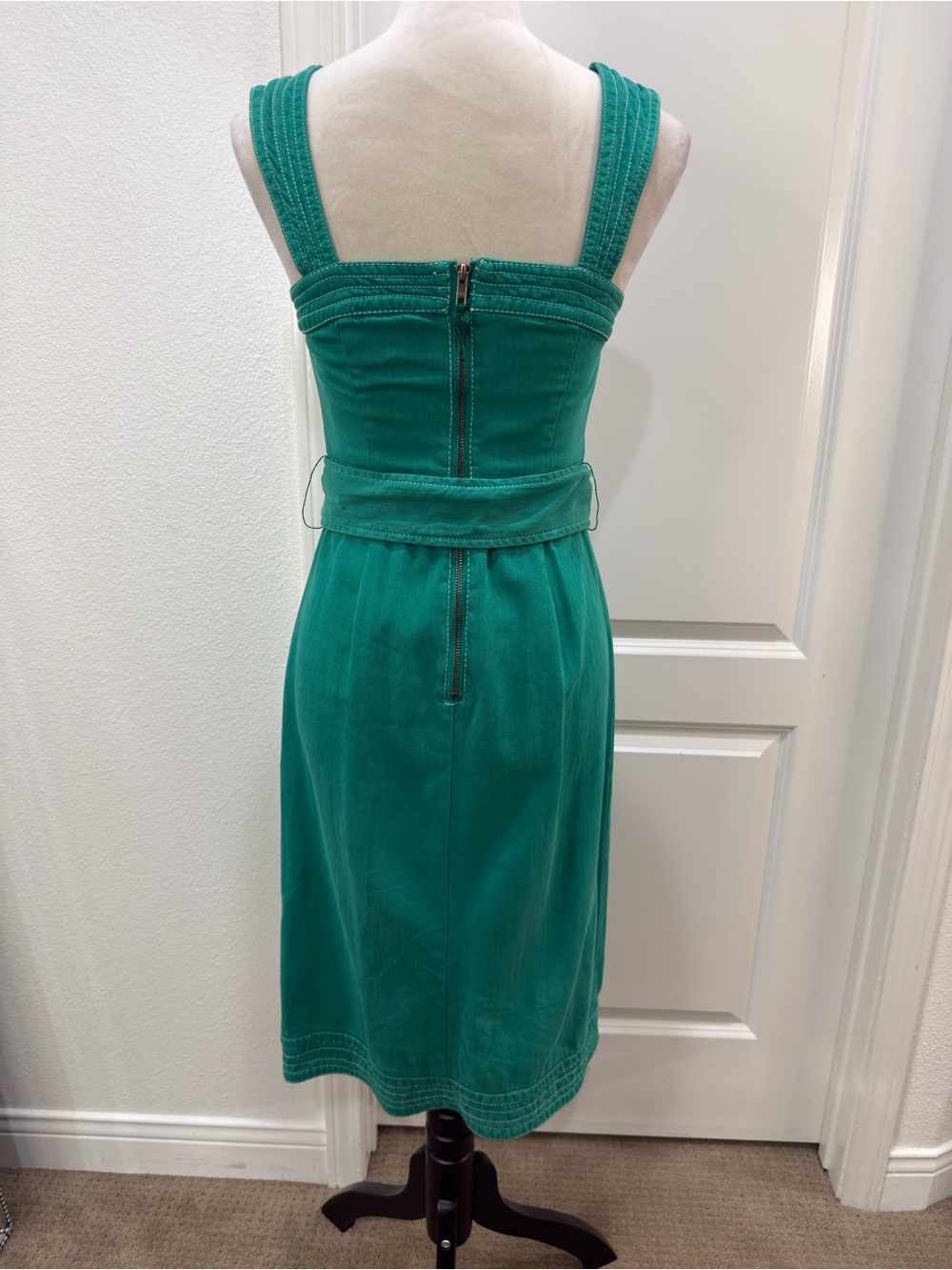 Maeve by Anthropologie Emerald Green Button-Front Midi Dress with Belt - Picture 5 of 12